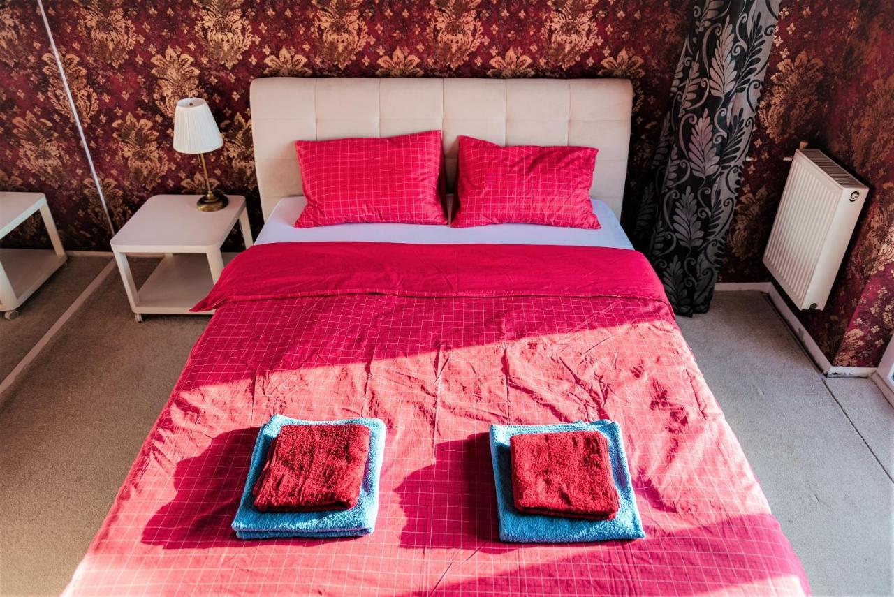 Parliament Marriott Unirii Square 5 Bedrooms Luxury Apartment Old Town ブカレスト エクステリア 写真
